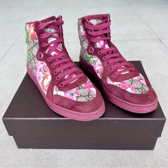 Gucci Coda Bloom GG Monogram High Tops Sneakers Red Suede Floral EU 38.5 US 8.5 - Picture 1 of 10